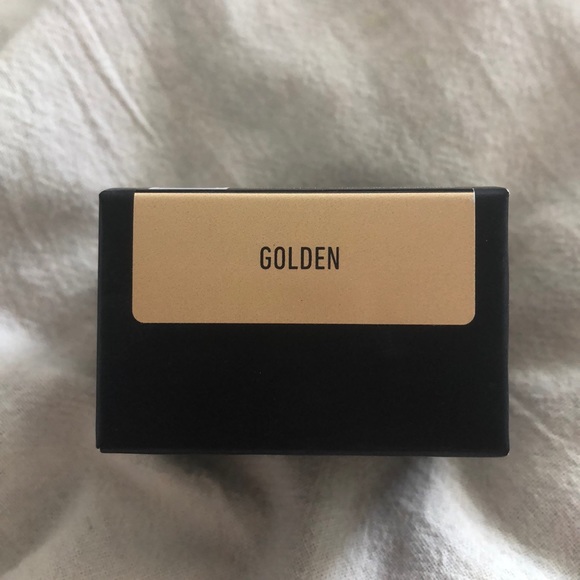 KAT VON D lock it brightening powder - Picture 2 of 5